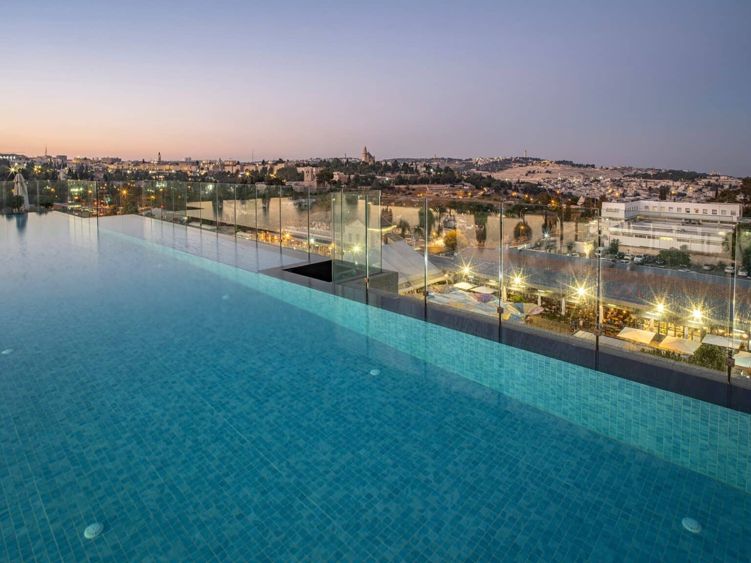 Luxury hotels in Israel